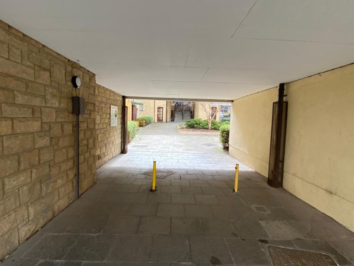 Old Town, Free Parking, Outlander Experience Apartamento *