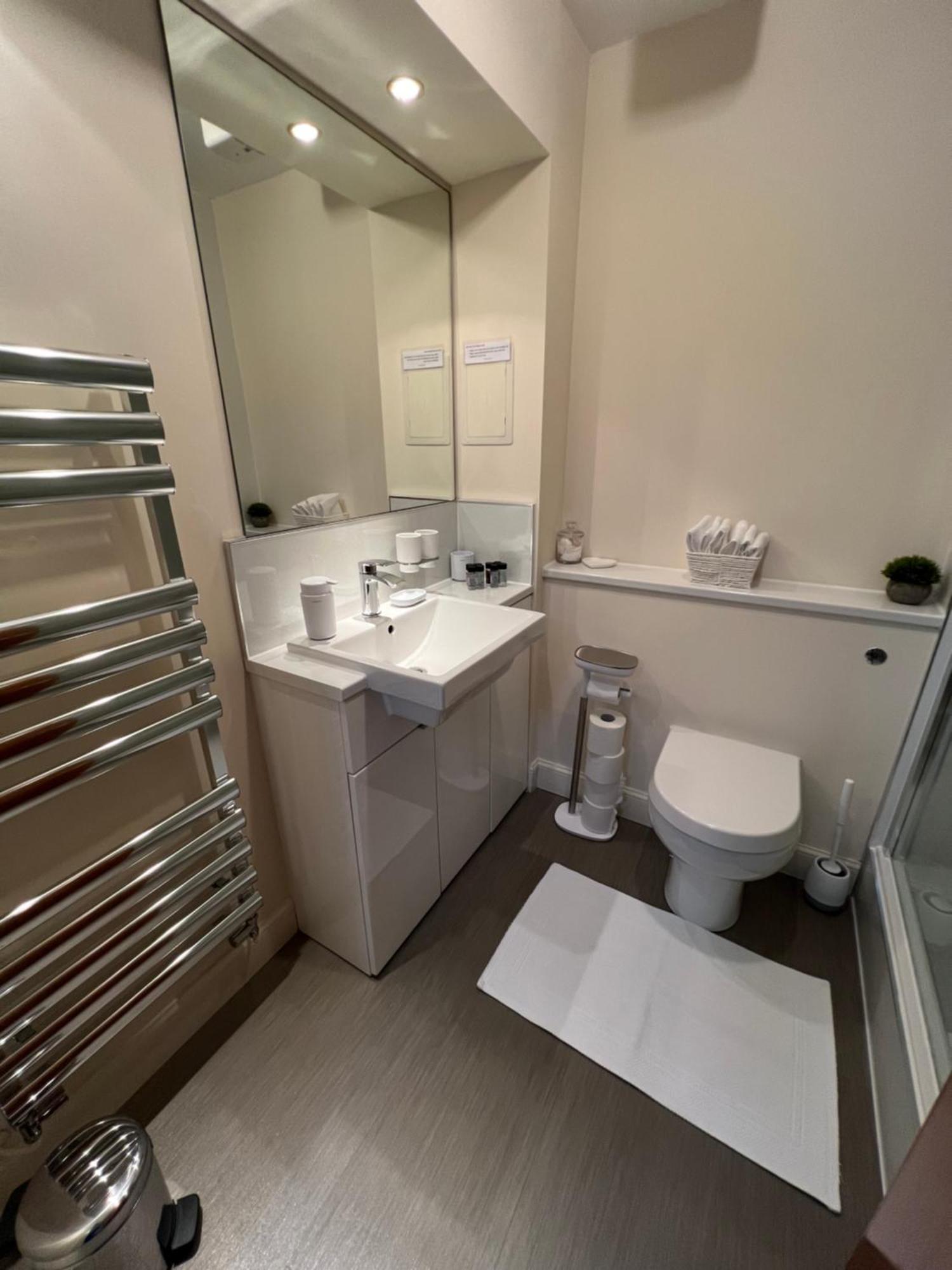 Old Town, Free Parking, Outlander Experience Edimburgo